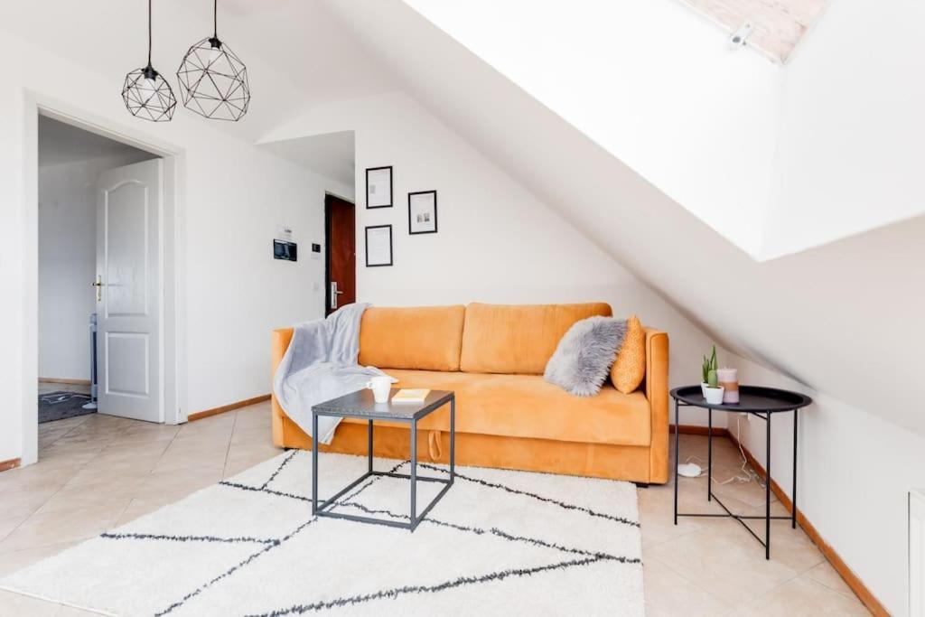 Cozy & Quiet Center Attic With Castle View - Vtub Lejlighed *